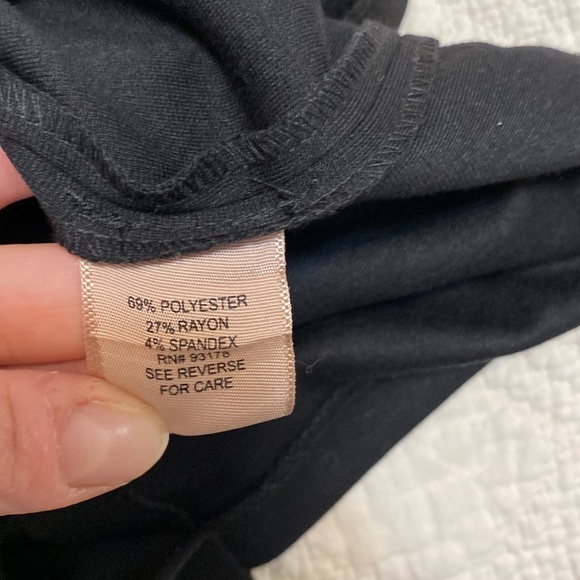 NWT Philosophy, Classic Black Pencil Skirt - Size 12 - Picture 6 of 6
